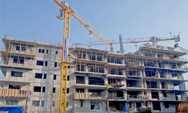 București: Proiecte de 90 de milioane de euro, prin PNRR, pentru consolidarea clădirilor și demersuri pentru deblocarea șantierelor