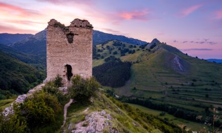 Alba: Cetatea Colțești, din Munții Trascău, restaurată cu fonduri din PNRR